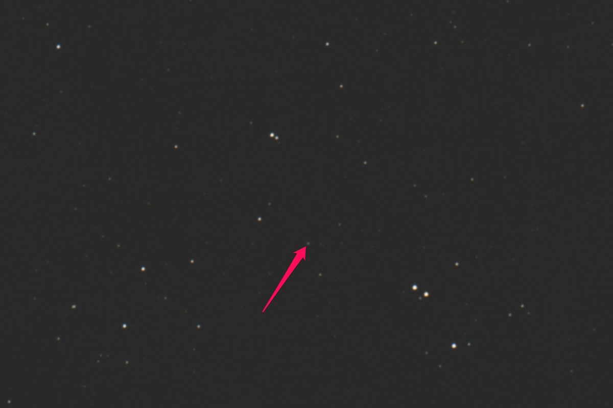 Pluto – Eine Eigenbewegung in der Größe Saturns! Meine Aufnahme mit 24 Stunden Abstand
