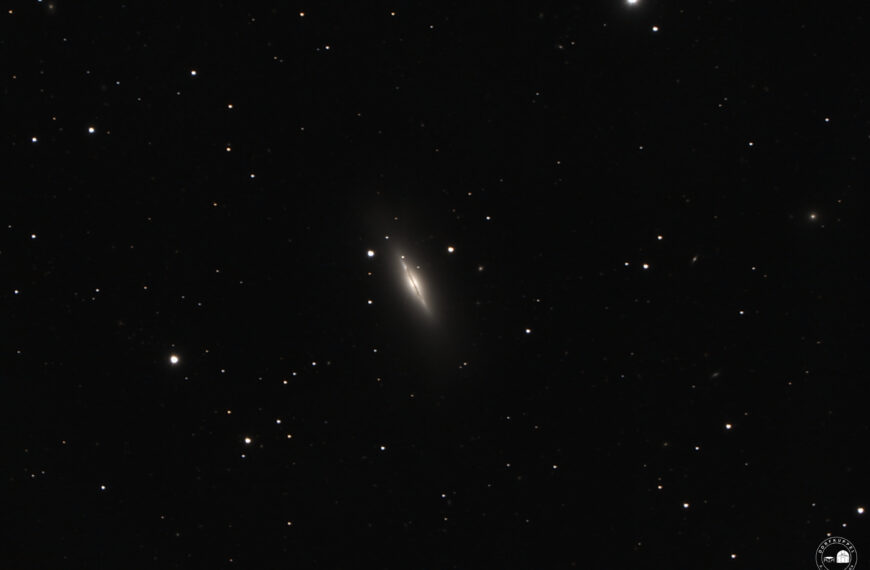 Messier 102, der Prototyp einer linsenförmigen Galaxie